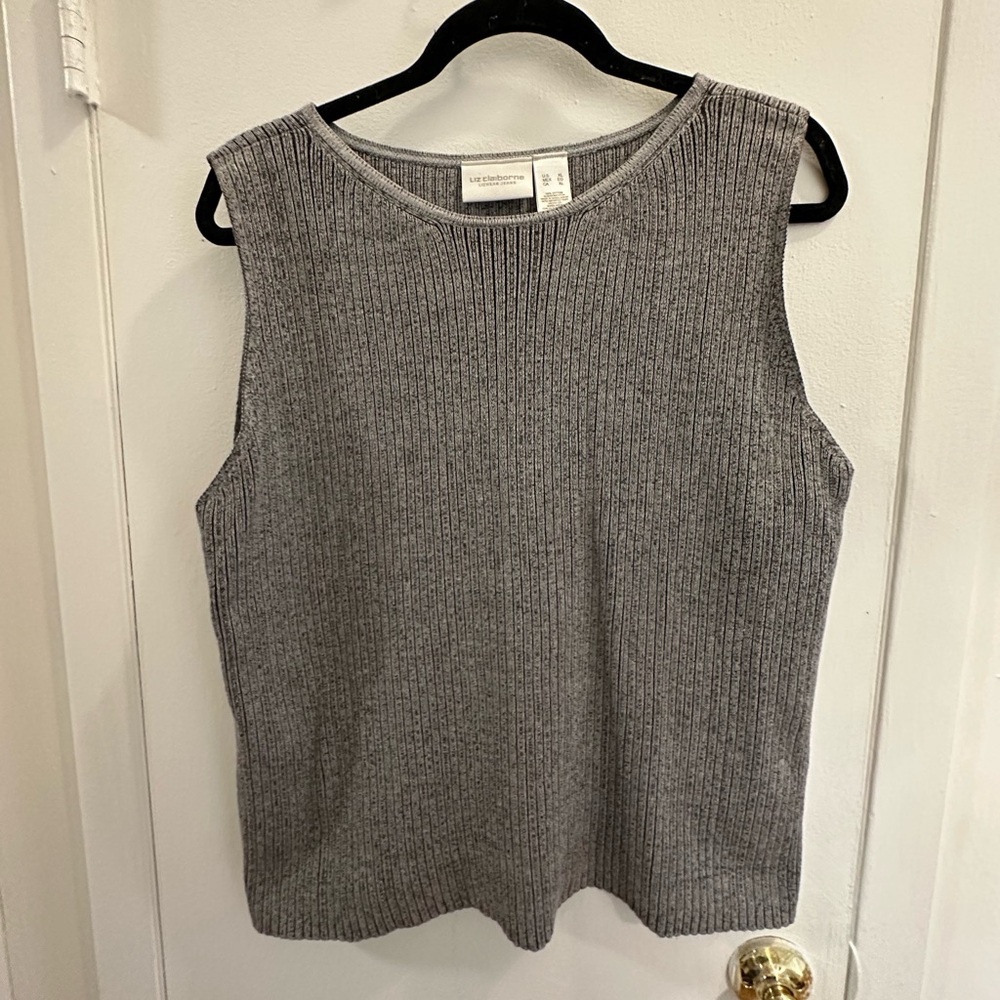Liz Claiborne grey shell sweater sleeveless, 100% cotton